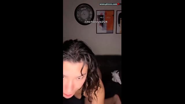 Burcu Yildiz İfşa — Tango Beyaz Gomlek Dekolte Gosterisi